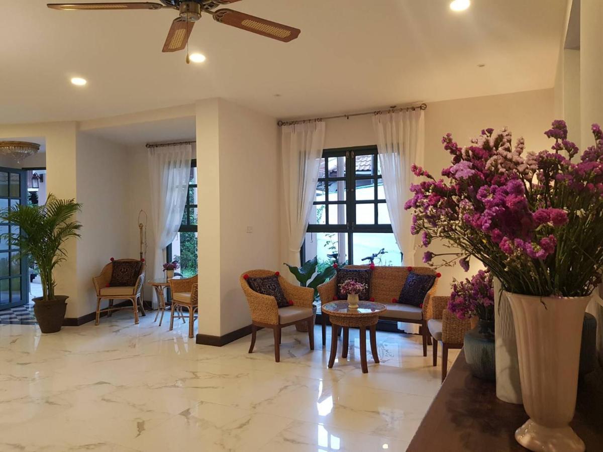 Hotel Rosy Τσιάνγκ Μάι Εξωτερικό φωτογραφία